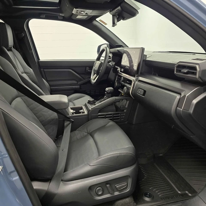 2026 Toyota 4Runner 6th Gen - Image 15 of 20