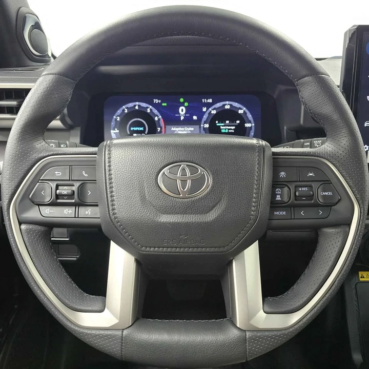 2026 Toyota 4Runner 6th Gen - Image 17 of 20