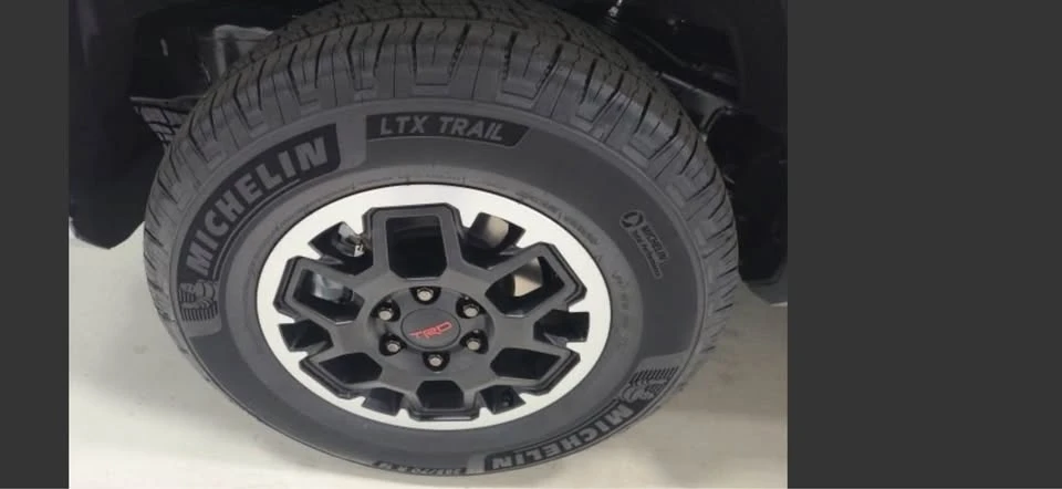 2026 Toyota 4Runner 6th Gen - Image 7 of 20