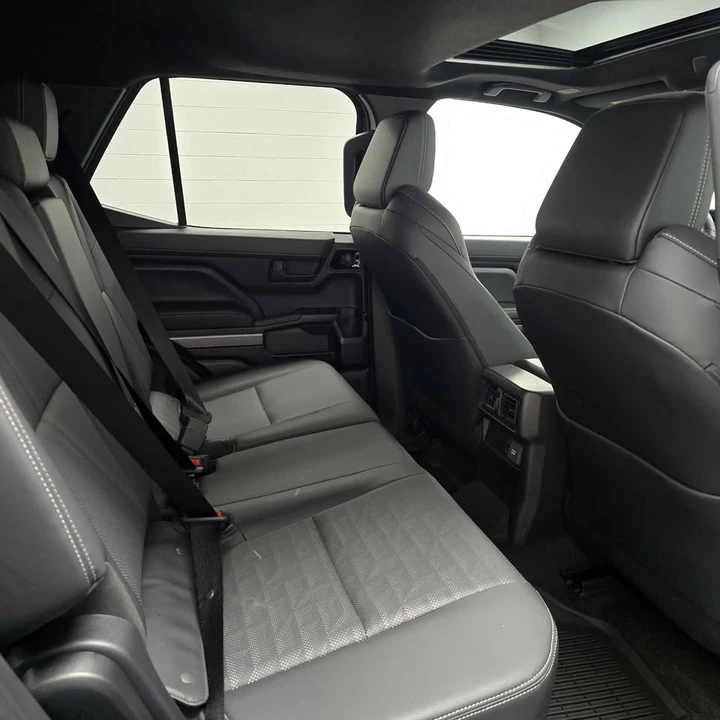 2026 Toyota 4Runner 6th Gen - Image 14 of 20