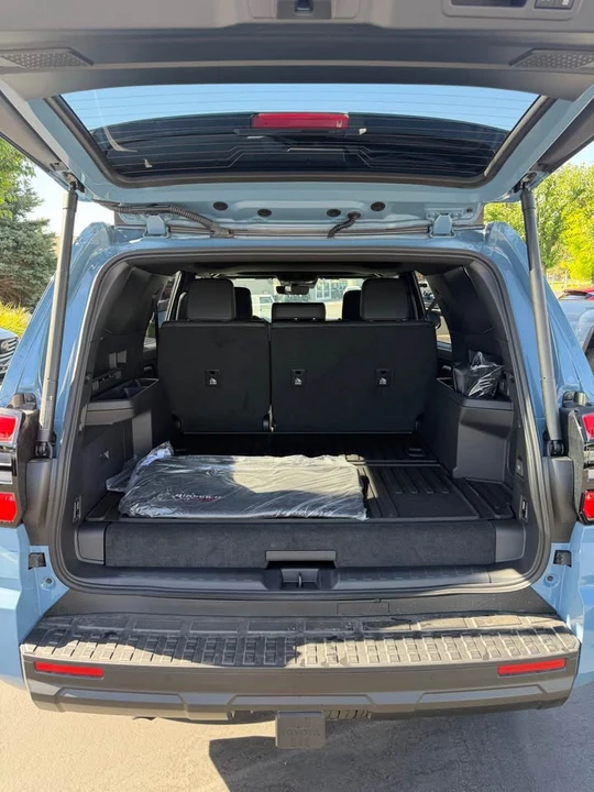 2026 Toyota 4Runner 6th Gen - Image 11 of 20