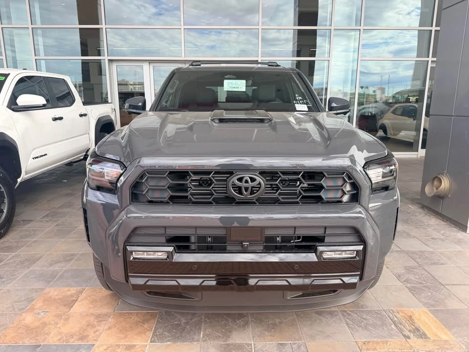 2026 Toyota 4Runner 6th Gen - Image 3 of 9