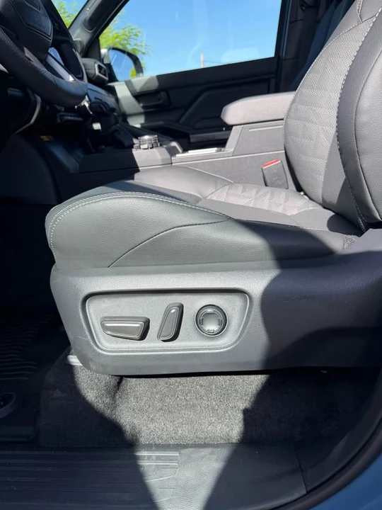 2026 Toyota 4Runner 6th Gen - Image 14 of 20