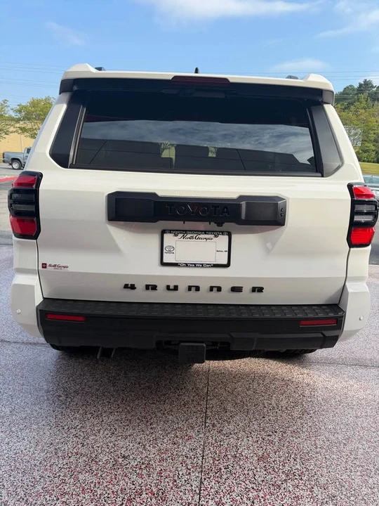 2026 Toyota 4Runner 6th Gen - Image 6 of 20