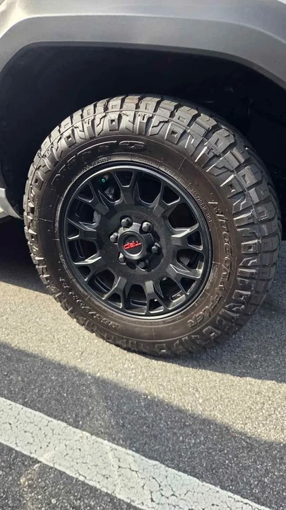 2026 Toyota 4Runner 6th Gen - Image 4 of 5