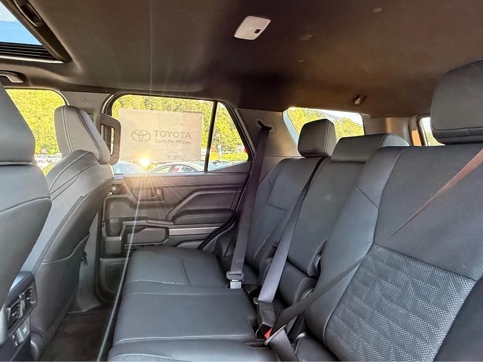 2026 Toyota 4Runner 6th Gen - Image 9 of 16