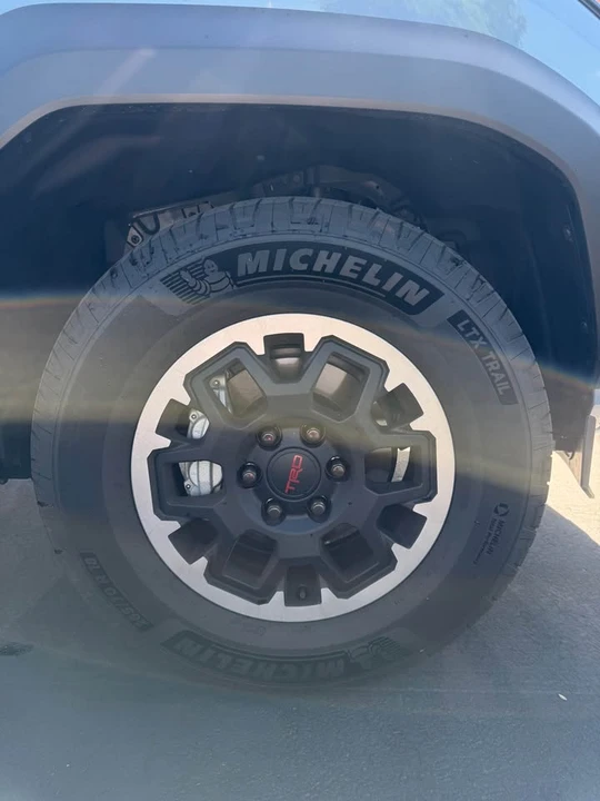 2026 Toyota 4Runner 6th Gen - Image 5 of 20
