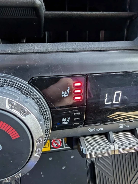 2026 Toyota 4Runner 6th Gen - Image 8 of 15