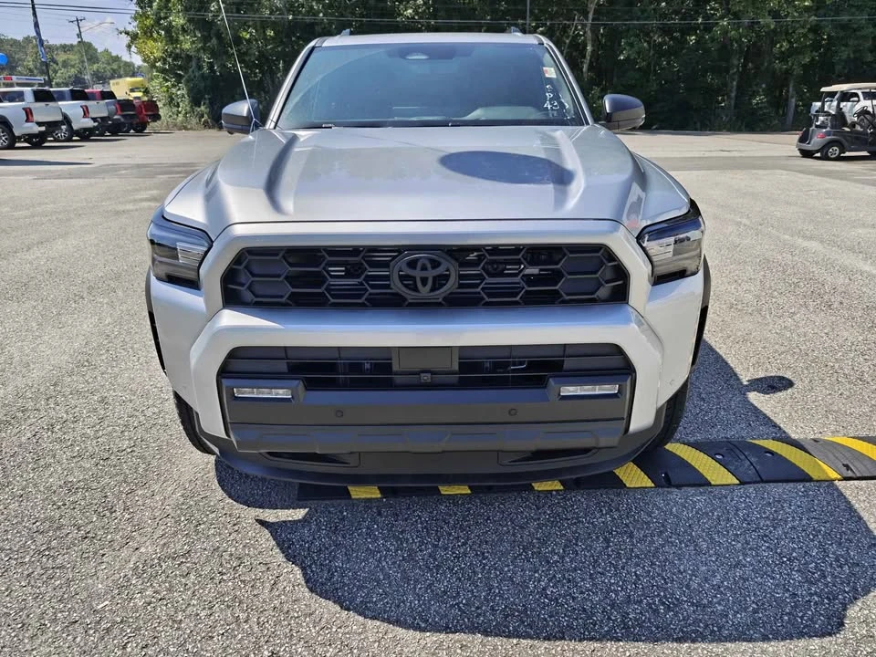 2026 Toyota 4Runner 6th Gen - Image 8 of 20