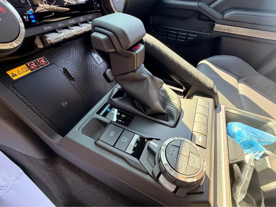 2026 Toyota 4Runner 6th Gen - Image 11 of 13