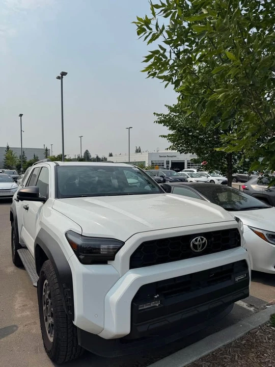 2026 Toyota 4Runner 6th Gen - Image 8 of 9
