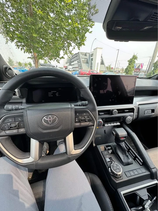 2026 Toyota 4Runner 6th Gen - Image 4 of 9