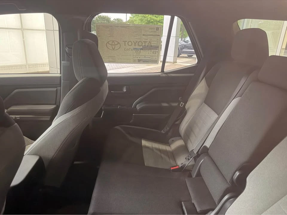 2026 Toyota 4Runner 6th Gen - Image 6 of 6