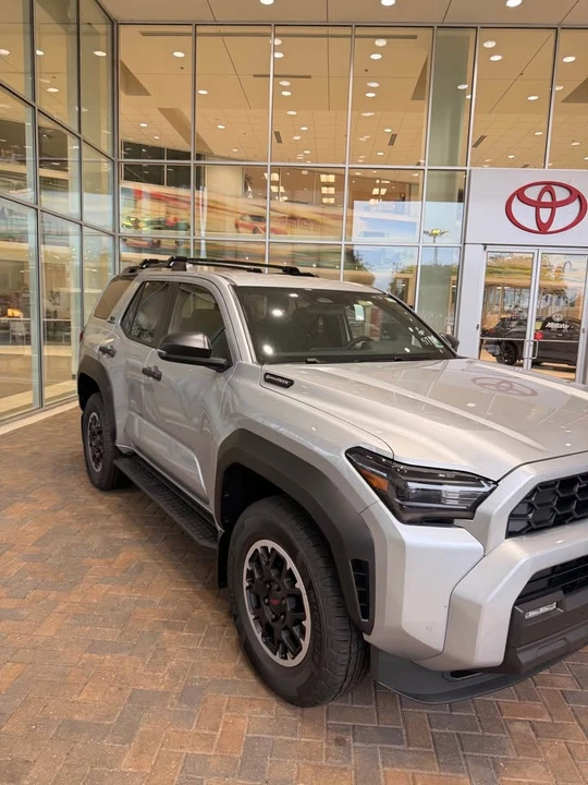 2026 Toyota 4Runner 6th Gen - Image 3 of 6