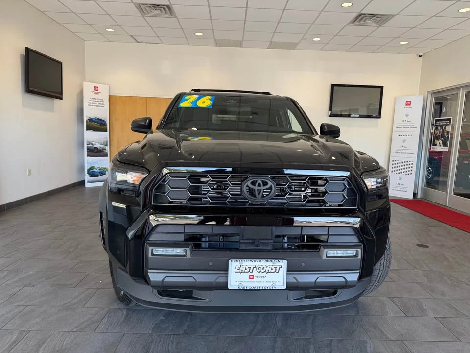 2026 Toyota 4Runner 6th Gen - Image 2 of 20