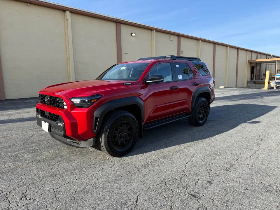2026 Toyota 4Runner 6th Gen - Image 2 of 9
