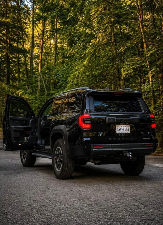 2026 Toyota 4Runner 6th Gen - Image 5 of 7