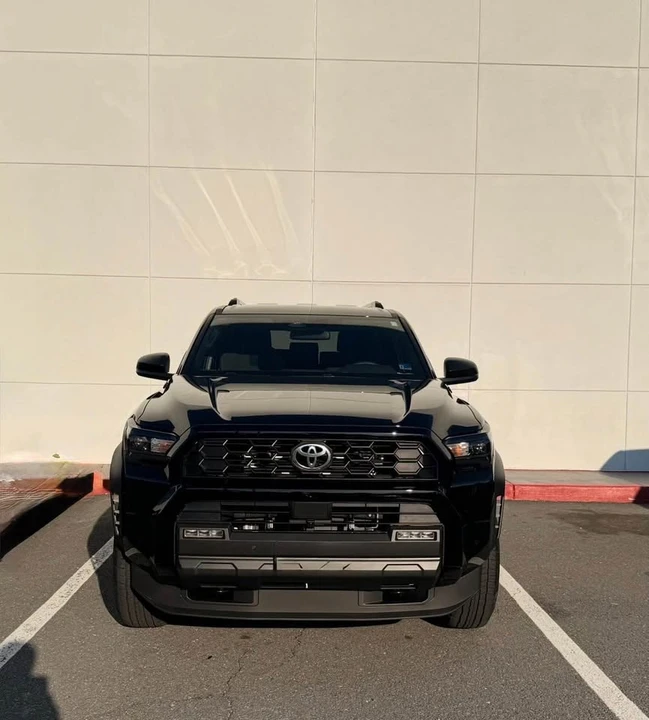 2026 Toyota 4Runner 6th Gen - Image 7 of 7