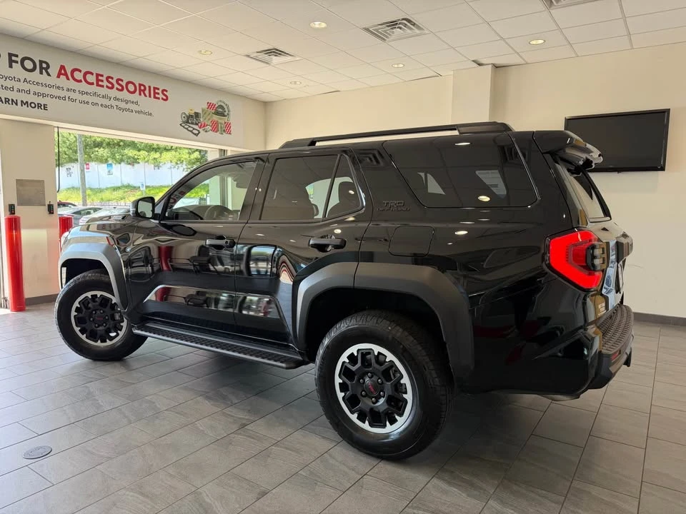 2026 Toyota 4Runner 6th Gen - Image 4 of 20