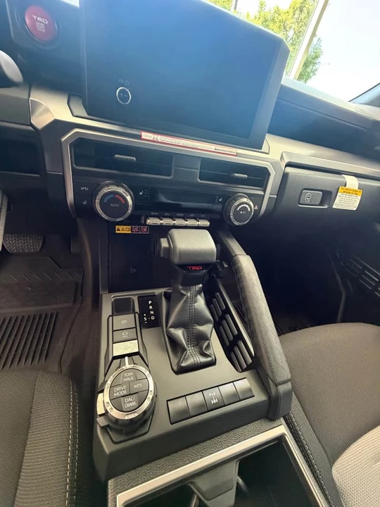 2026 Toyota 4Runner 6th Gen - Image 10 of 11