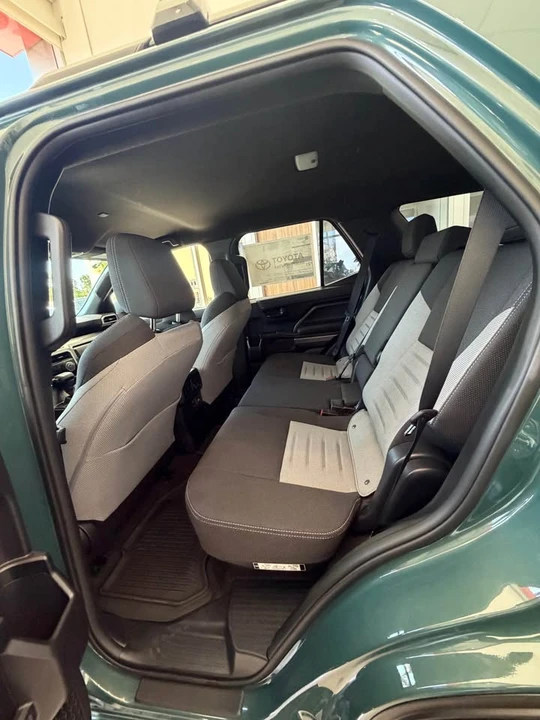 2026 Toyota 4Runner 6th Gen - Image 6 of 11
