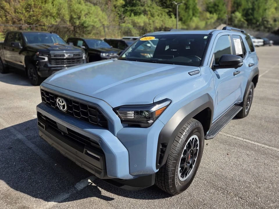 2026 Toyota 4Runner 6th Gen - Image 2 of 11
