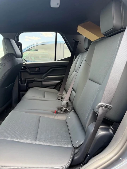 2026 Toyota 4Runner 6th Gen - Image 8 of 11
