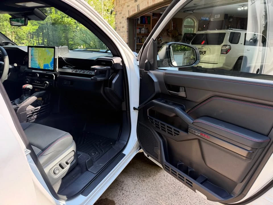 2026 Toyota 4Runner 6th Gen - Image 6 of 10