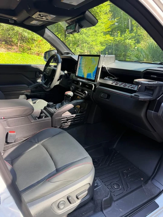 2026 Toyota 4Runner 6th Gen - Image 5 of 10