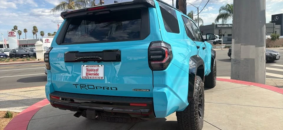 2026 Toyota 4Runner 6th Gen - Image 4 of 10