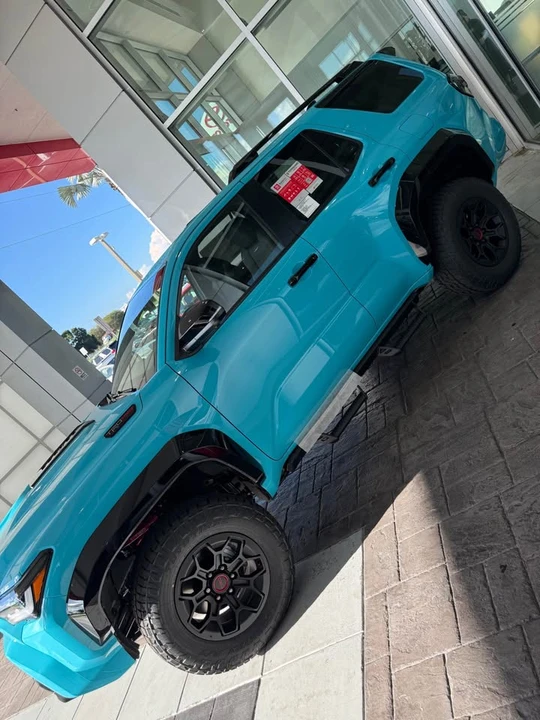 2026 Toyota 4Runner 6th Gen - Image 7 of 10