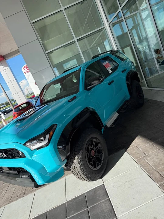 2026 Toyota 4Runner 6th Gen - Image 2 of 10