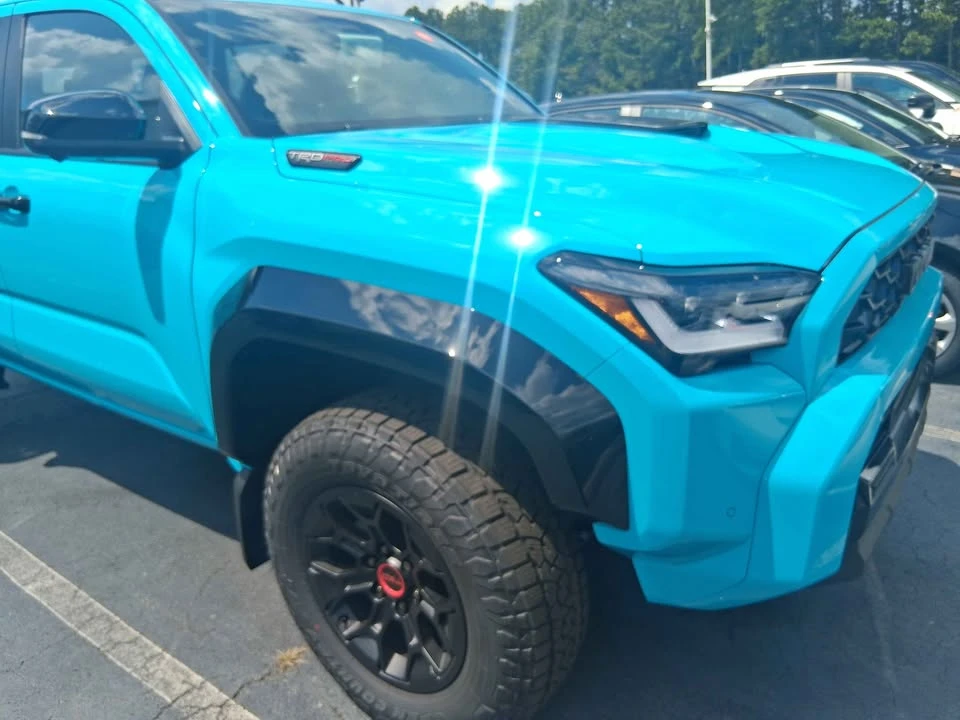 2026 Toyota 4Runner 6th Gen - Image 5 of 6