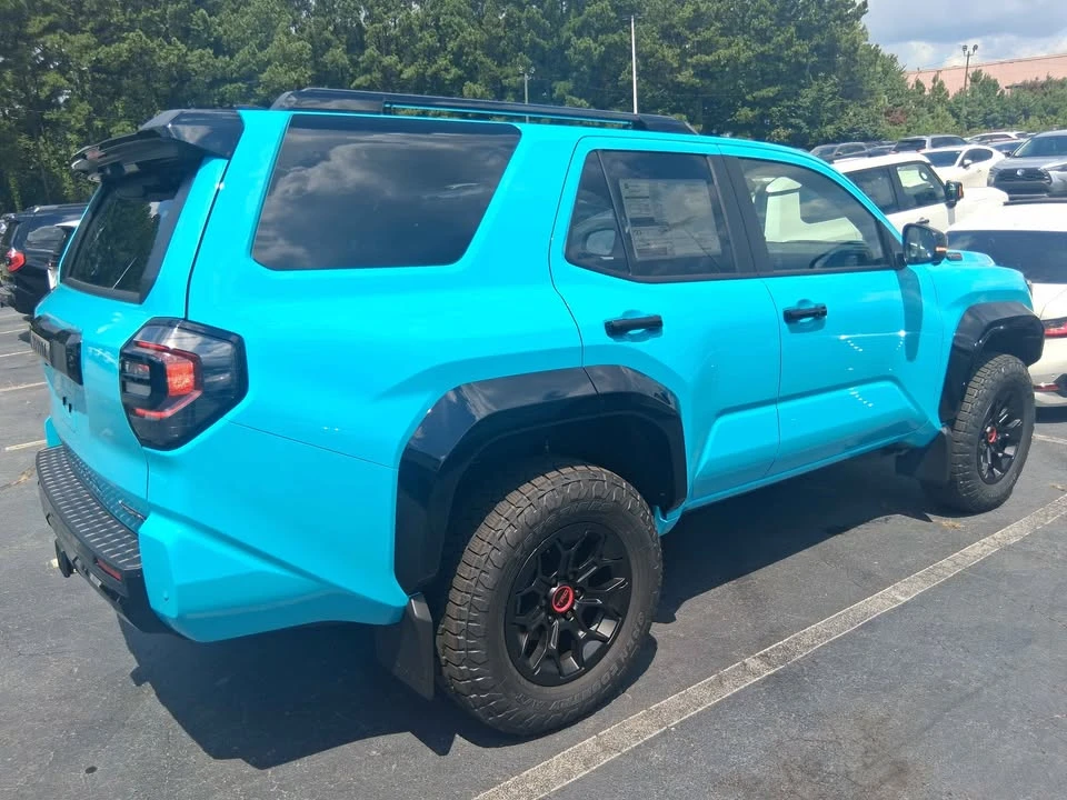 2026 Toyota 4Runner 6th Gen - Image 4 of 6