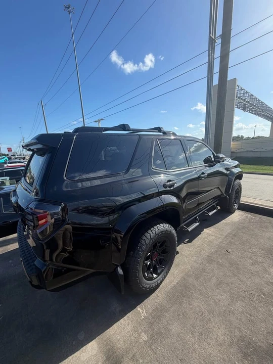 2026 Toyota 4Runner 6th Gen - Image 4 of 16