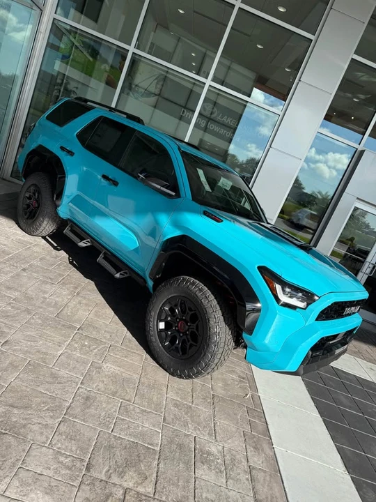 2026 Toyota 4Runner 6th Gen - Image 3 of 10