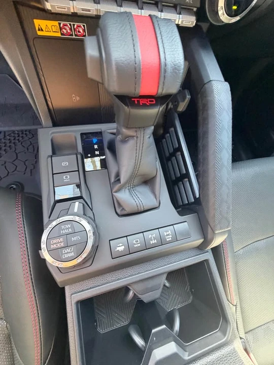 2026 Toyota 4Runner 6th Gen - Image 9 of 16