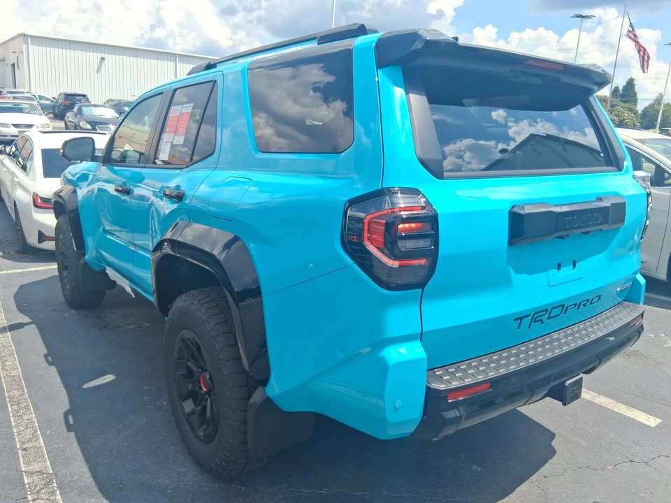 2026 Toyota 4Runner 6th Gen - Image 2 of 6