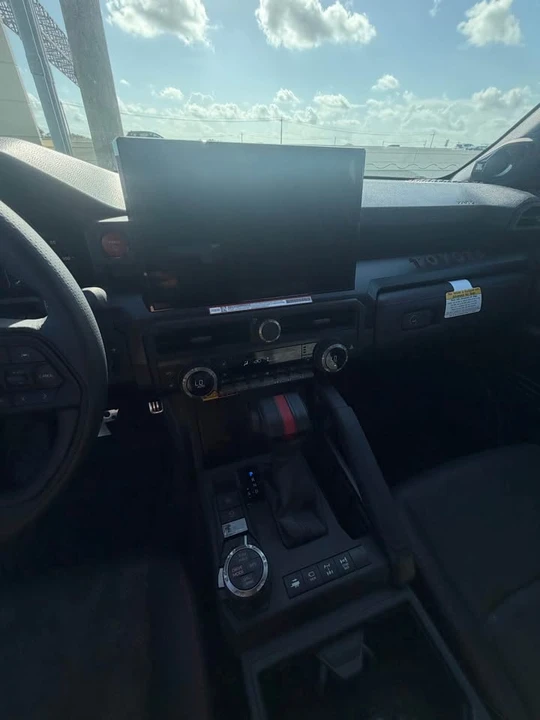 2026 Toyota 4Runner 6th Gen - Image 8 of 16