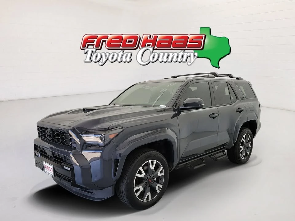 2026 Toyota 4Runner 6th Gen - Image 2 of 7