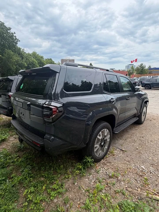 2026 Toyota 4Runner 6th Gen - Image 5 of 18