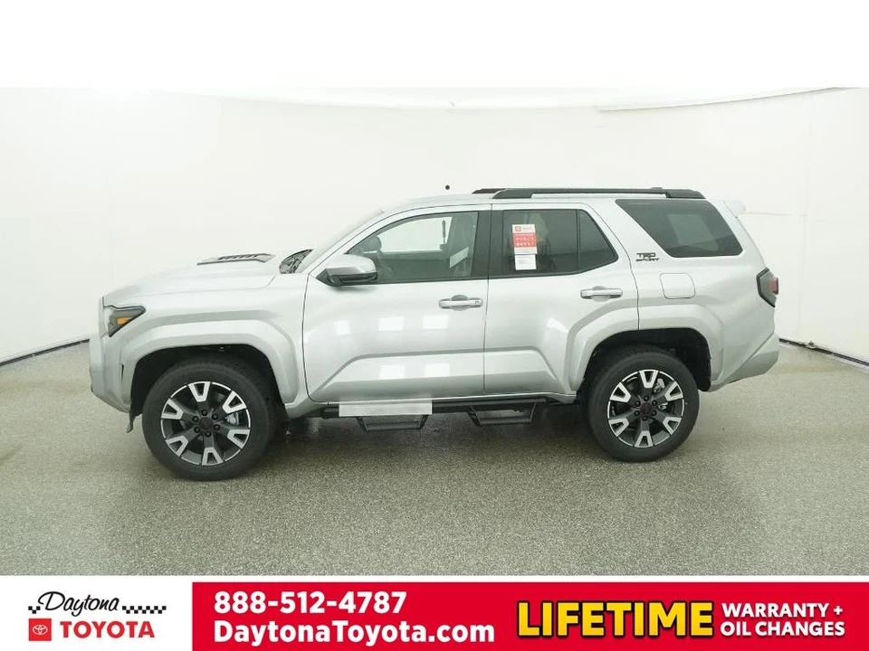 2026 Toyota 4Runner 6th Gen - Image 3 of 12