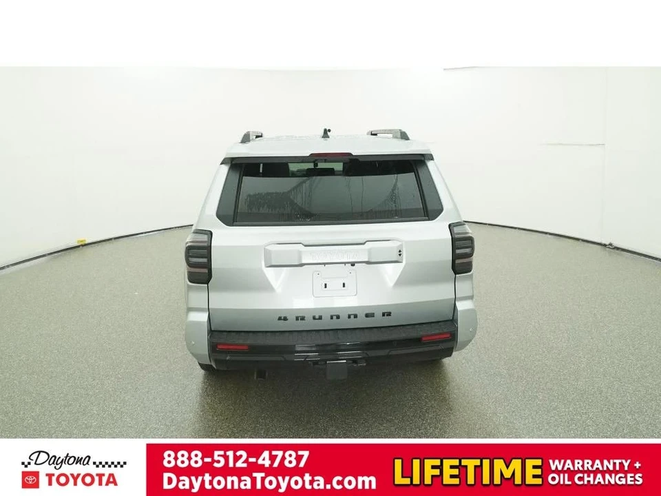 2026 Toyota 4Runner 6th Gen - Image 7 of 12