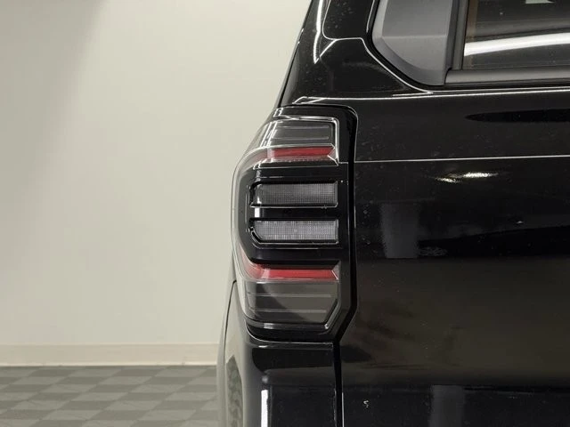 2026 Toyota 4Runner 6th Gen - Image 9 of 12