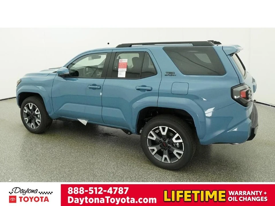 2026 Toyota 4Runner 6th Gen - Image 4 of 12