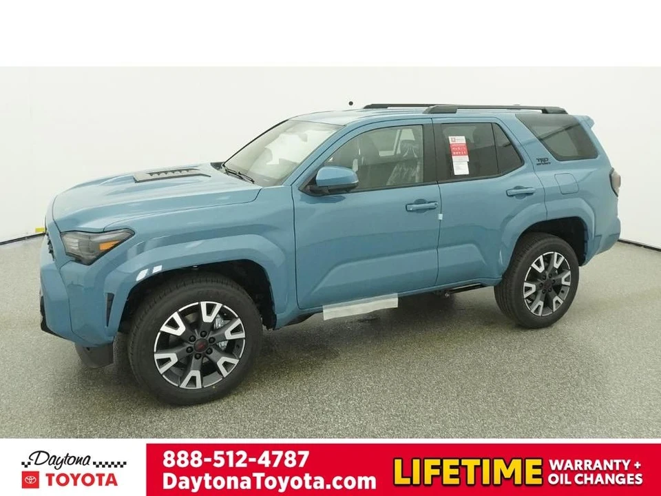 2026 Toyota 4Runner 6th Gen - Image 2 of 12