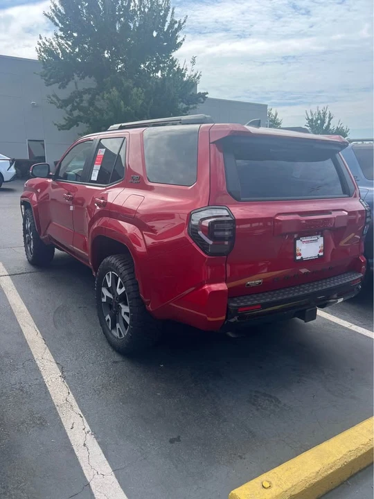 2026 Toyota 4Runner 6th Gen - Image 3 of 6
