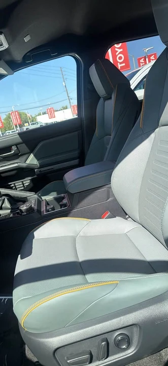 2026 Toyota 4Runner 6th Gen - Image 5 of 8