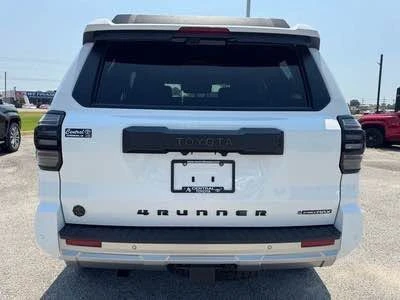 2026 Toyota 4Runner 6th Gen - Image 4 of 11