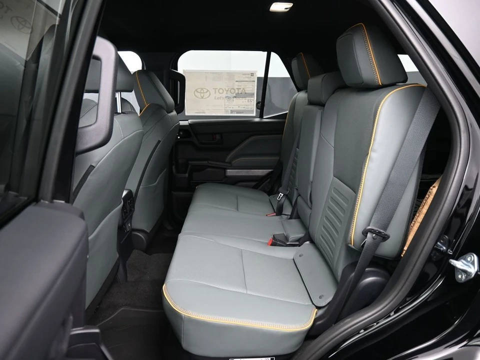 2026 Toyota 4Runner 6th Gen - Image 20 of 21